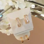 Brinco argola baguete - 4533